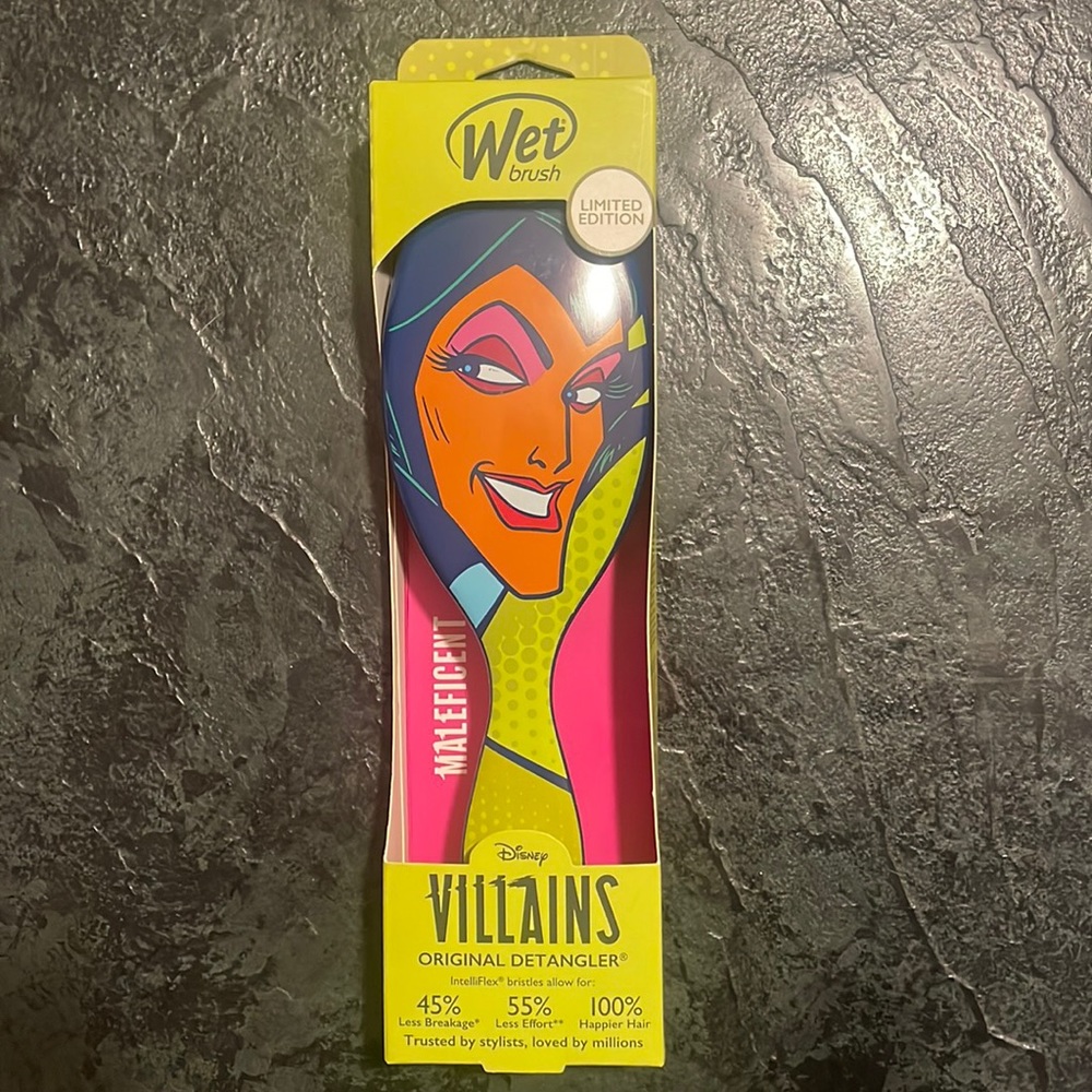 Limited Edition Disney Villians Wet Brush